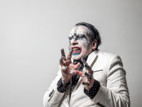 Alternative view 11 of Marilyn Manson by Perou: 21 Years in Hell