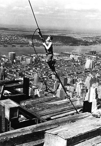 Empire State Building: When New York Reached for the Skies