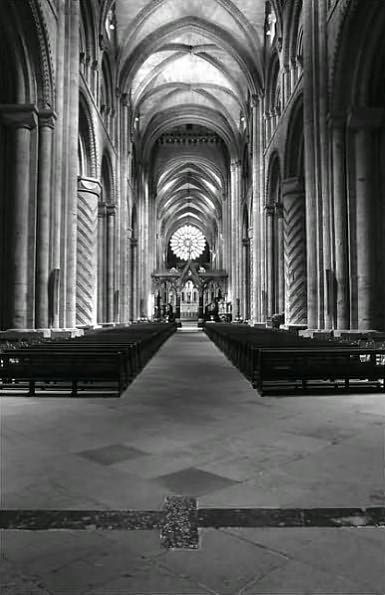 The Last Divine Office: Henry VIII and the Dissolution of the Monasteries