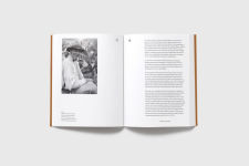 Alternative view 4 of In Pursuit of Color: From Fungi to Fossil Fuels: Uncovering the Origins of the World's Most Famous Dyes