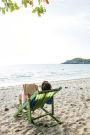 Reading on the Beach Vacation Daydreams Journal: 150 Page Lined Notebook/Diary