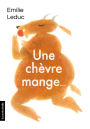 Une chèvre mange