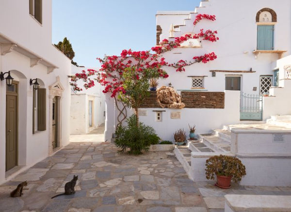 The Cyclades: Greek Island Paradise