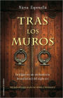 Tras los muros