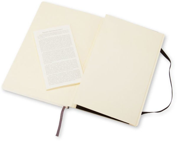 Moleskine Classic Notebook, Large, Plain, Black, Soft Cover (5 x 8.25)