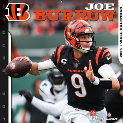 POP Football: Bengals - Joe Burrow Funko Vinyl Figure (Bundled