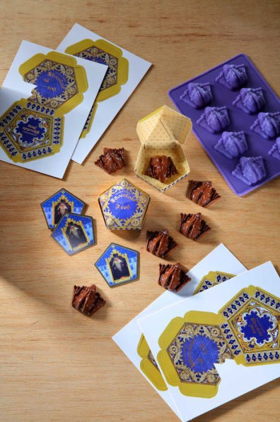 Harry Potter: Make Your Own Chocolate Frogs: Silicone Chocolate Mold and Gift Box Set