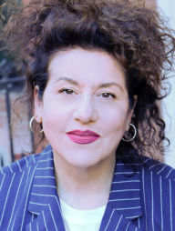 Adriana Trigiani discusses and signs THE VIEW FROM LAKE COMO with Bruce Feiler