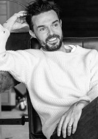 Oliver Jeffers celebrates the release of BEGIN AGAIN