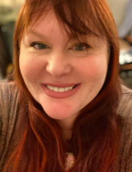 Cassandra Clare celebrates CHAIN OF THORNS