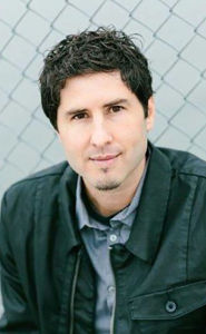 Matt de la Peña reads & signs THE PERFECT PLACE for a special storytime!