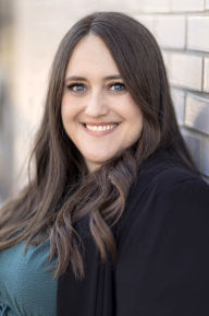 Becky Albertalli discusses IMOGEN, OBVIOUSLY with Dahlia Adler and Jennifer Dugan