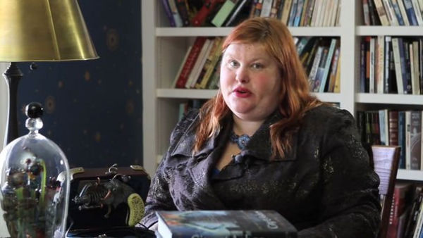 Cassandra Clare