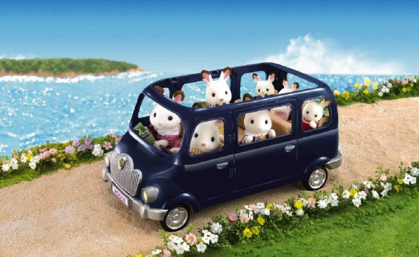 Calico Critters Family Seven Seater