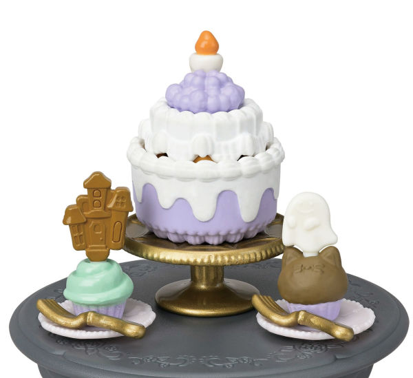 Calico Critters Halloween Surprise Party Set