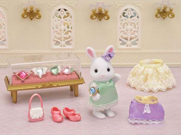 Calico Critters Fashion Playset Jewels & Gems Collection, Dollhouse Playset with Snow Rabbit Figure and Fashion Accessories