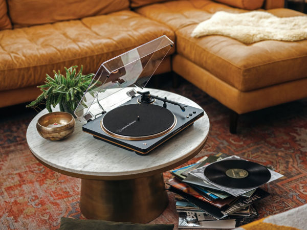 Audio Technica - ASP-LP70XBT-BZ - Fully Automatic Turntable - Bluetooth Wireless (Bronze Trim)