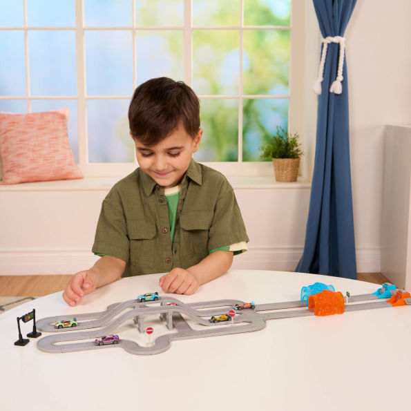 Pocket Turbo Launcher (84pc) Race Track Playset