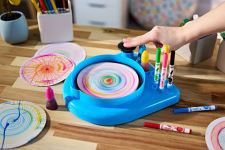 Alternative view 4 of Crayola Spin & Spiral Art Station