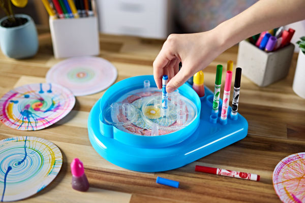 Crayola Spin & Spiral Art Station