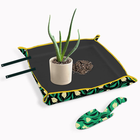 Midnight Tulip Gardening Set