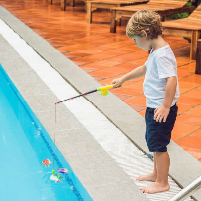 pretend and play fishing set