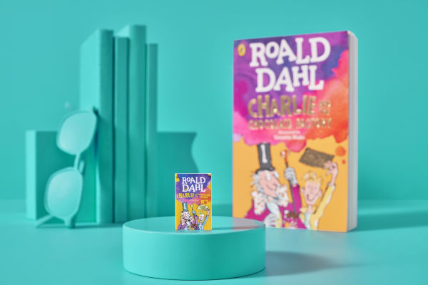Mini Brands Books Capsule 2 Pack by ZURU by ZURU LLC
