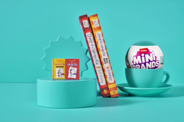 Mini Brands Books Capsule 2 Pack by ZURU