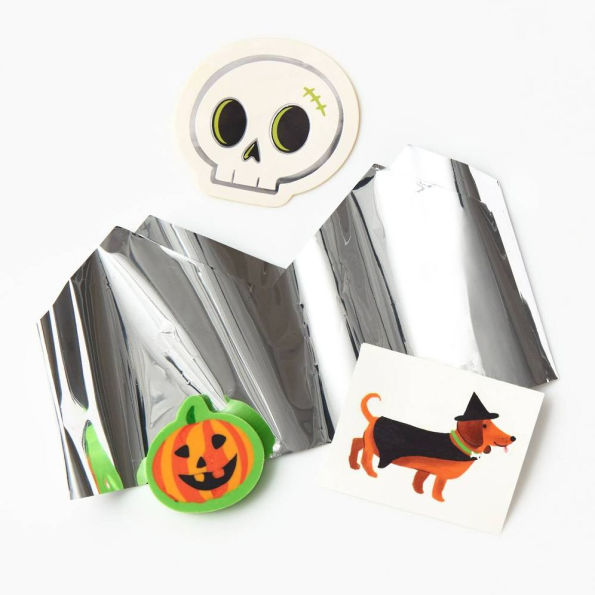 Skeleton Halloween Party Crackers