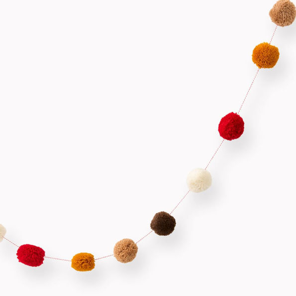 Fluffy Pom Ball Garland