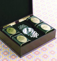 Title: Wooden Chest of Tea Gift Set