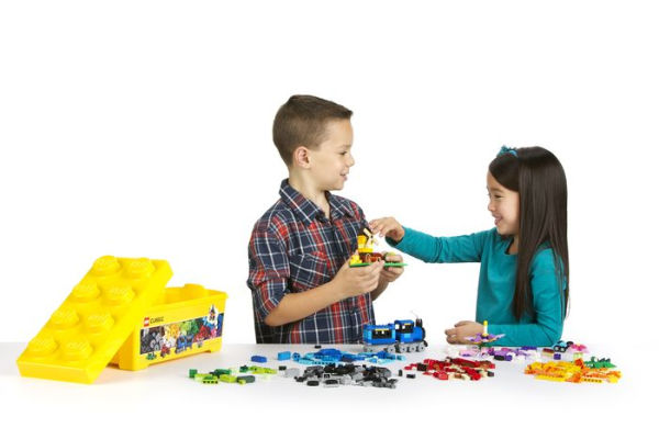 LEGO 10696 Classic Medium Creative Brick Box with Easy Kids Toy