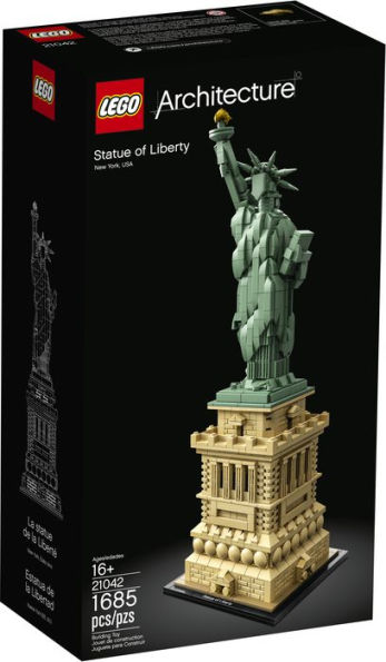 LEGO Architecture Statue of Liberty 21042 Model Building Set - Collectible  New York City Souvenir, Creative Home Décor or Office Centerpiece, Great  Gift Idea for Adults and Teens 