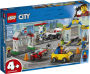 Alternative view 4 of LEGO City Town Garage Center 60232