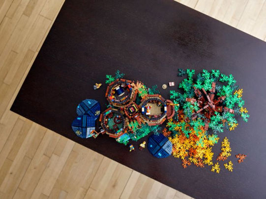 barnes and noble lego treehouse