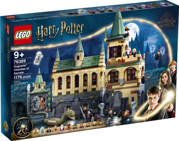 Huge Harry Potter Hogwarts Castle with Interiors From LEGO 