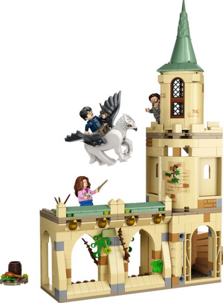 LEGO Harry Potter Hogwarts Courtyard: Sirius's Rescue 76401 by LEGO Systems  Inc.