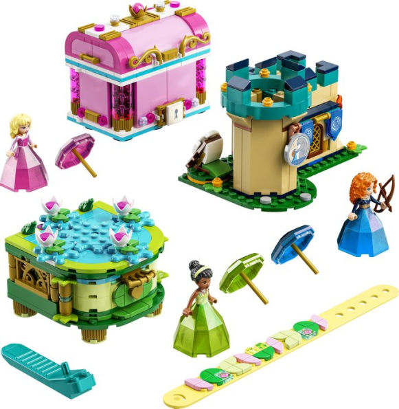 LEGO Disney Princess Aurora, Merida and Tianas Enchanted Creations 43203