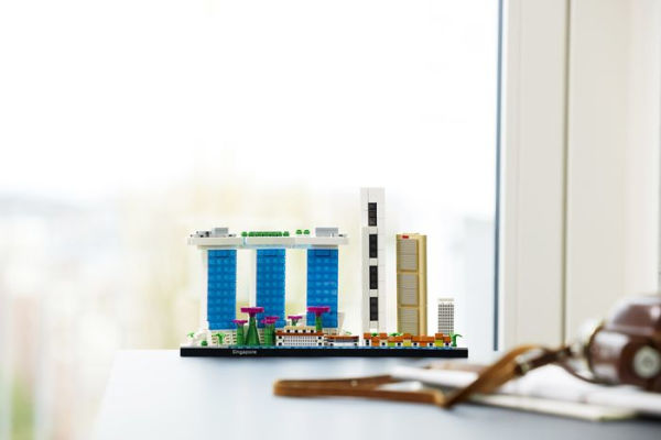 Singapore 21057 | Architecture | Buy online at the Official LEGO® Shop US