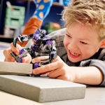 Alternative view 4 of LEGO Super Heroes Black Panther Mech Armor 76204 (Retiring Soon)