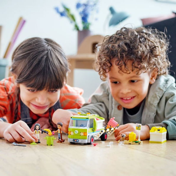 LEGO Friends Recycling Truck 41712