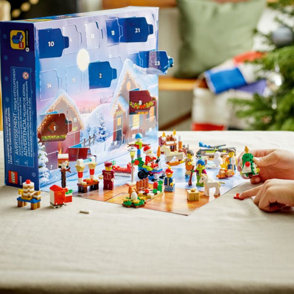 LEGO City Occasions LEGO City Advent Calendar 60352 (Retiring Soon) by