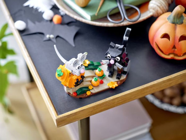 LEGO Iconic Halloween Cat & Mouse