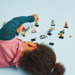 Alternative view 6 of LEGO Minifigures LEGO® Minifigures Series 24 71037