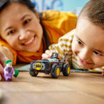 Alternative view 4 of LEGO® DC Super Heroes Batmobile Pursuit: Batman vs. The Joker 76264 (Retiring Soon)