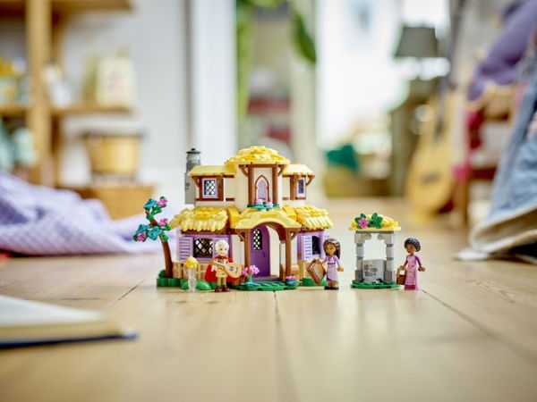 LEGO Disney Princess Asha's Cottage 43231