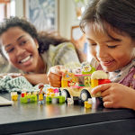 Alternative view 4 of LEGO® Friends Hot Dog Food Truck 42633 (Retiring Soon)