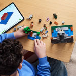 Alternative view 3 of LEGO Minecraft The Wolf Stronghold 21261