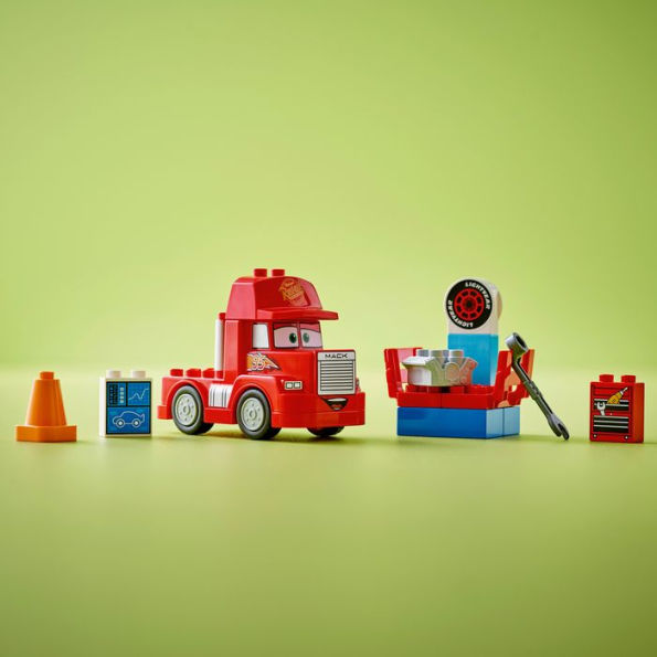 LEGO DUPLO Disney Mack at the Race 10417