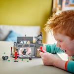 Alternative view 4 of LEGO Star Wars Paz Vizsla and Moff Gideon Battle 75386